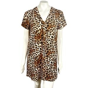 Entro Short Sleeve V Neck Bold Leopard Animal Print‎ Mini Dress S Casual Chic